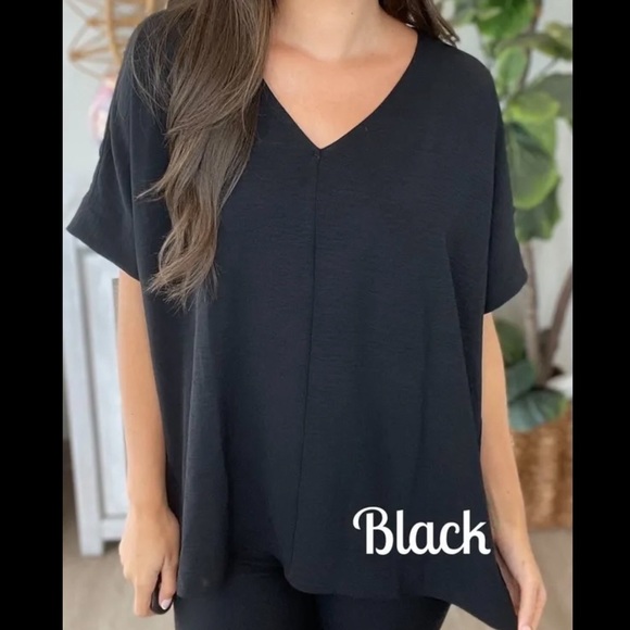 Spin Tops - Any 3/$25! NWOT Lightweight Black Airy Short Cuffed Sleeved V-Neck Blouse, XL